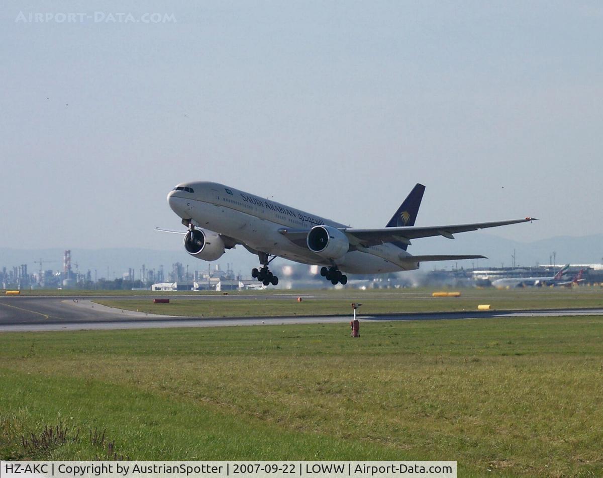 HZ-AKC, 1997 Boeing 777-268/ER C/N 28346, Saudi Arabian