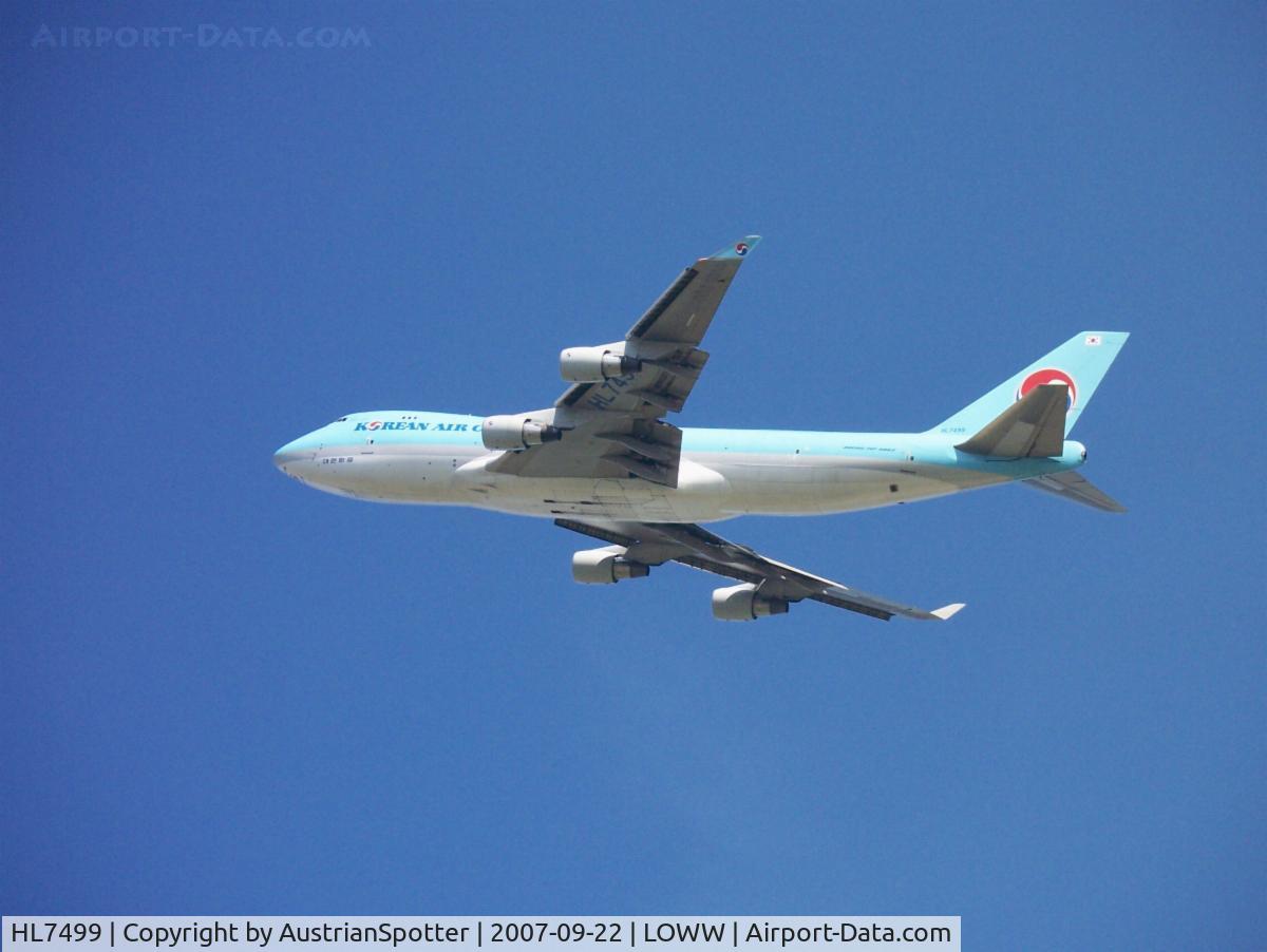 HL7499, 2004 Boeing 747-4B5F/SCD C/N 33517, Korean Air Cargo