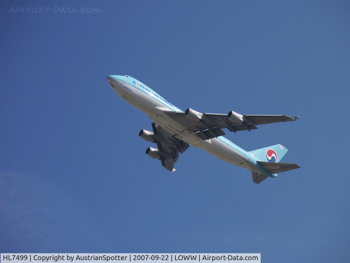 HL7499, 2004 Boeing 747-4B5F/SCD C/N 33517, Korean Air Cargo