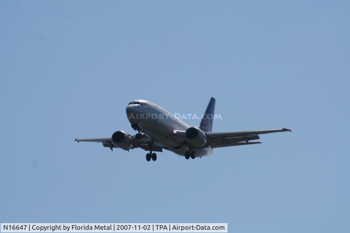 N16647, 1997 Boeing 737-524 C/N 28908, Continental