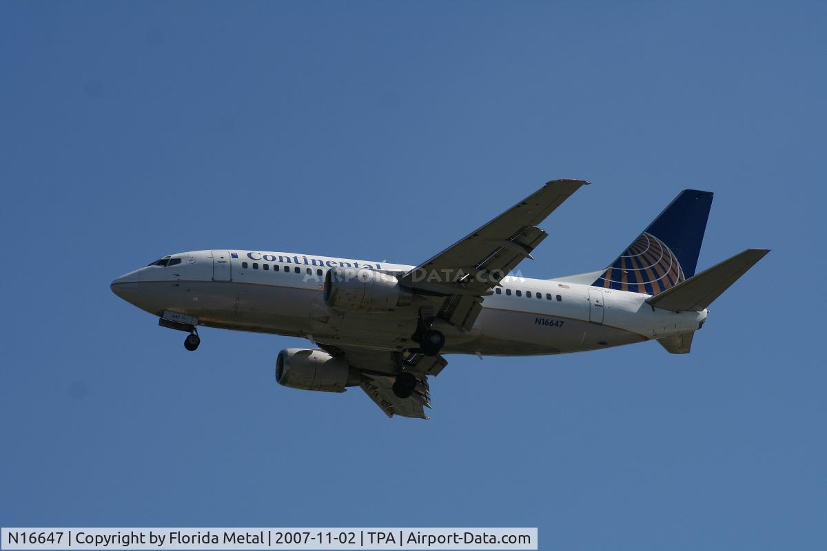 N16647, 1997 Boeing 737-524 C/N 28908, Continental