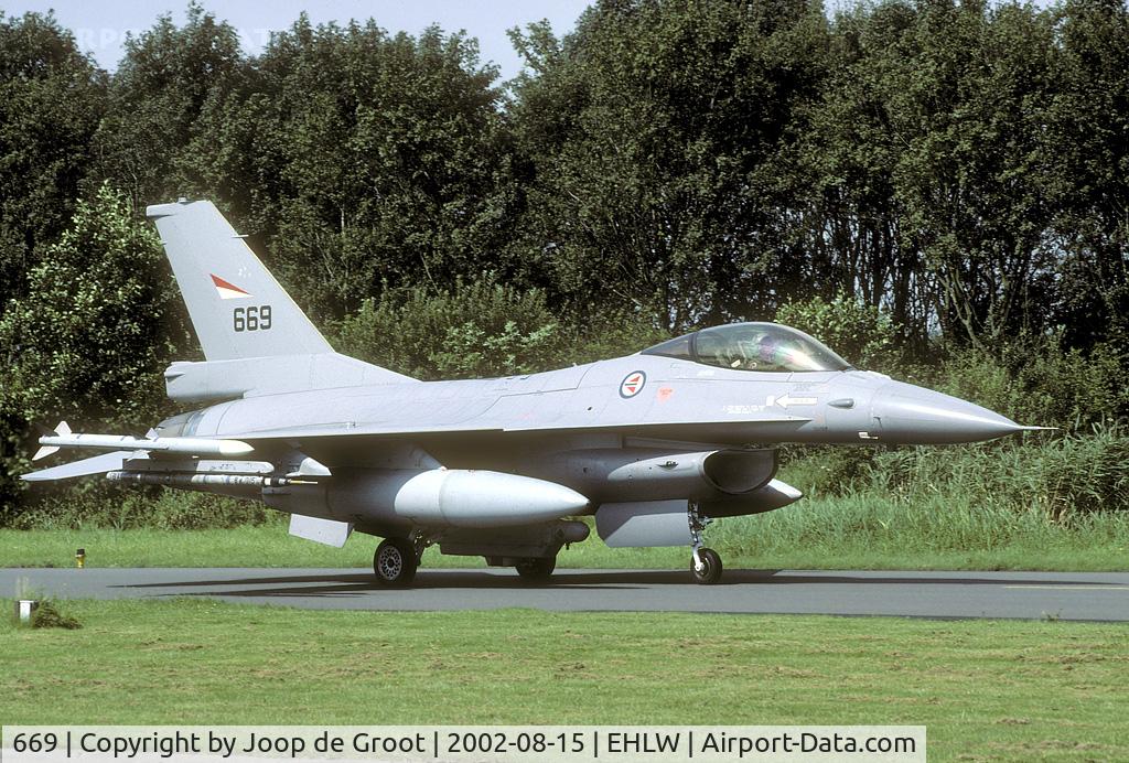 669, Fokker F-16AM Fighting Falcon C/N 6K-41, This F-16AM was a participant of the Diawacs exercise held at Leeuwarden.