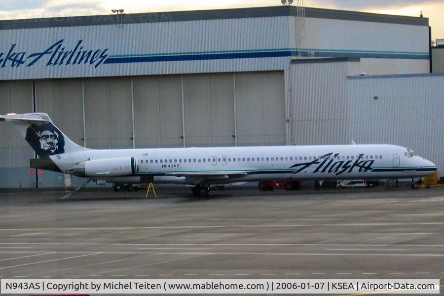 N943AS, 1990 McDonnell Douglas MD-83 (DC-9-83) C/N 53018, Alaska Airlines