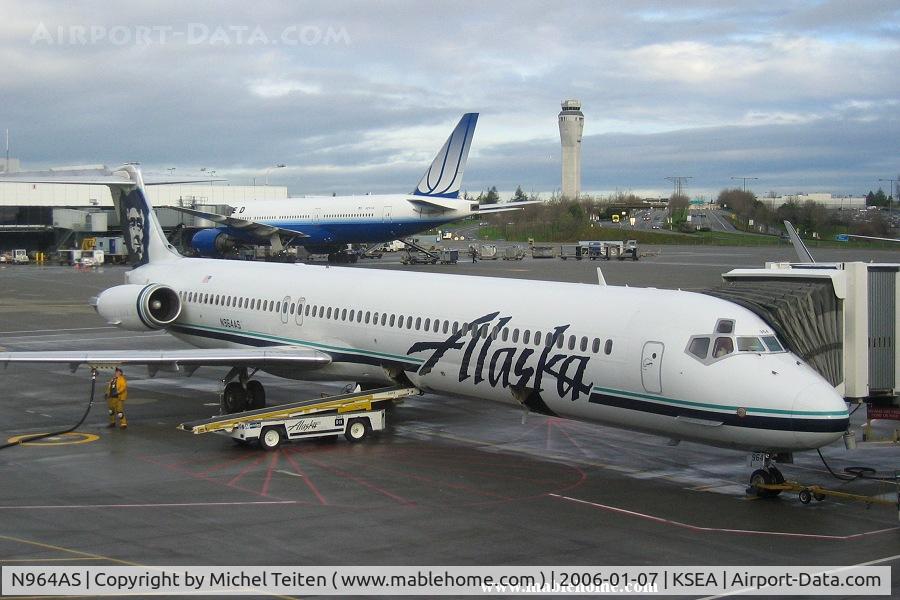 N964AS, 1992 McDonnell Douglas MD-83 (DC-9-83) C/N 53078, Alaska Airlines