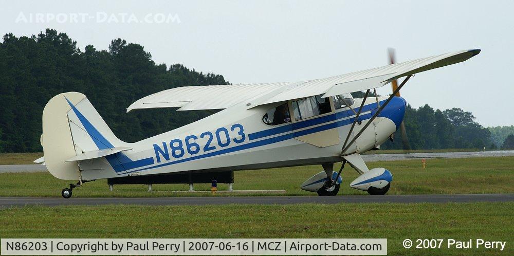 N86203, 1946 Aeronca 11AC Chief C/N 11AC-8, Marshalling to her parking spot