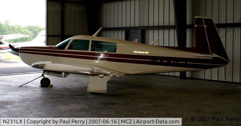 N231LX, 1980 Mooney M20K C/N 25-0304, Shiny, reflective even!