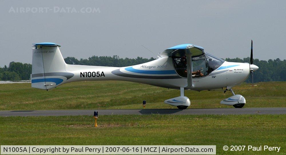 N1005A, 2005 Fantasy Air Allegro 2000 C/N 05-039, Fluid lines, very nice
