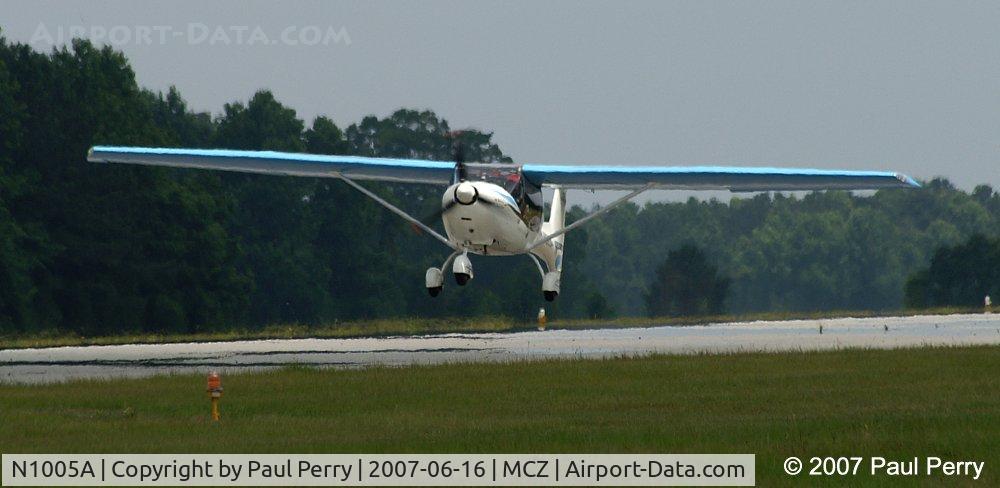 N1005A, 2005 Fantasy Air Allegro 2000 C/N 05-039, She just sort of glides up