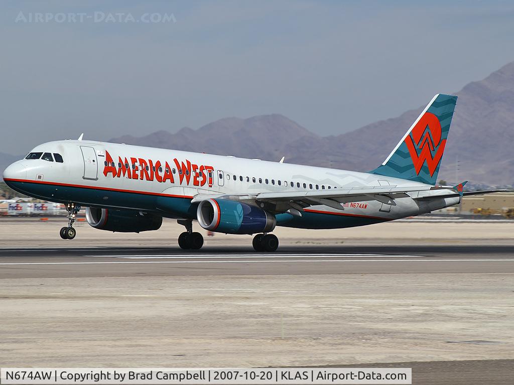 N674AW, 2005 Airbus A320-232 C/N 2359, America West Airlines / 2005 Airbus A320-232