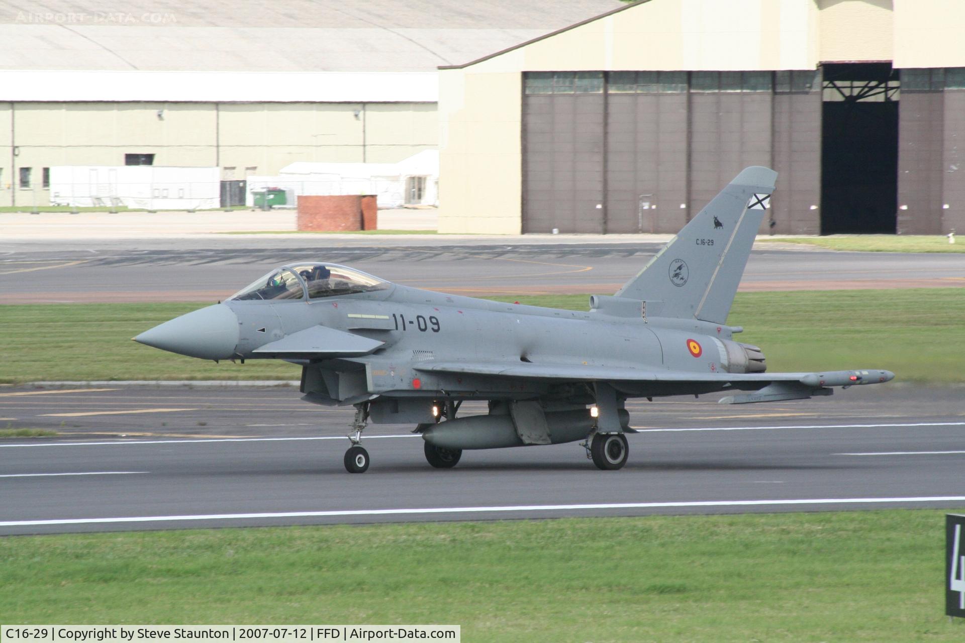 C16-29, Eurofighter EF-2000 Typhoon S C/N SS009, Royal International Air Tattoo 2007
