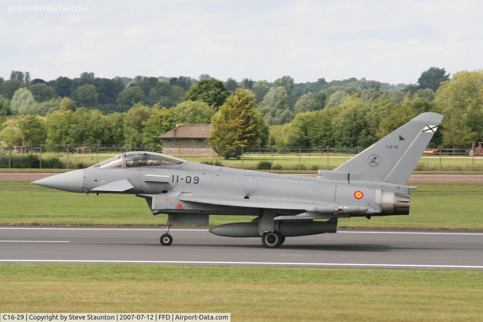 C16-29, Eurofighter EF-2000 Typhoon S C/N SS009, Royal International Air Tattoo 2007