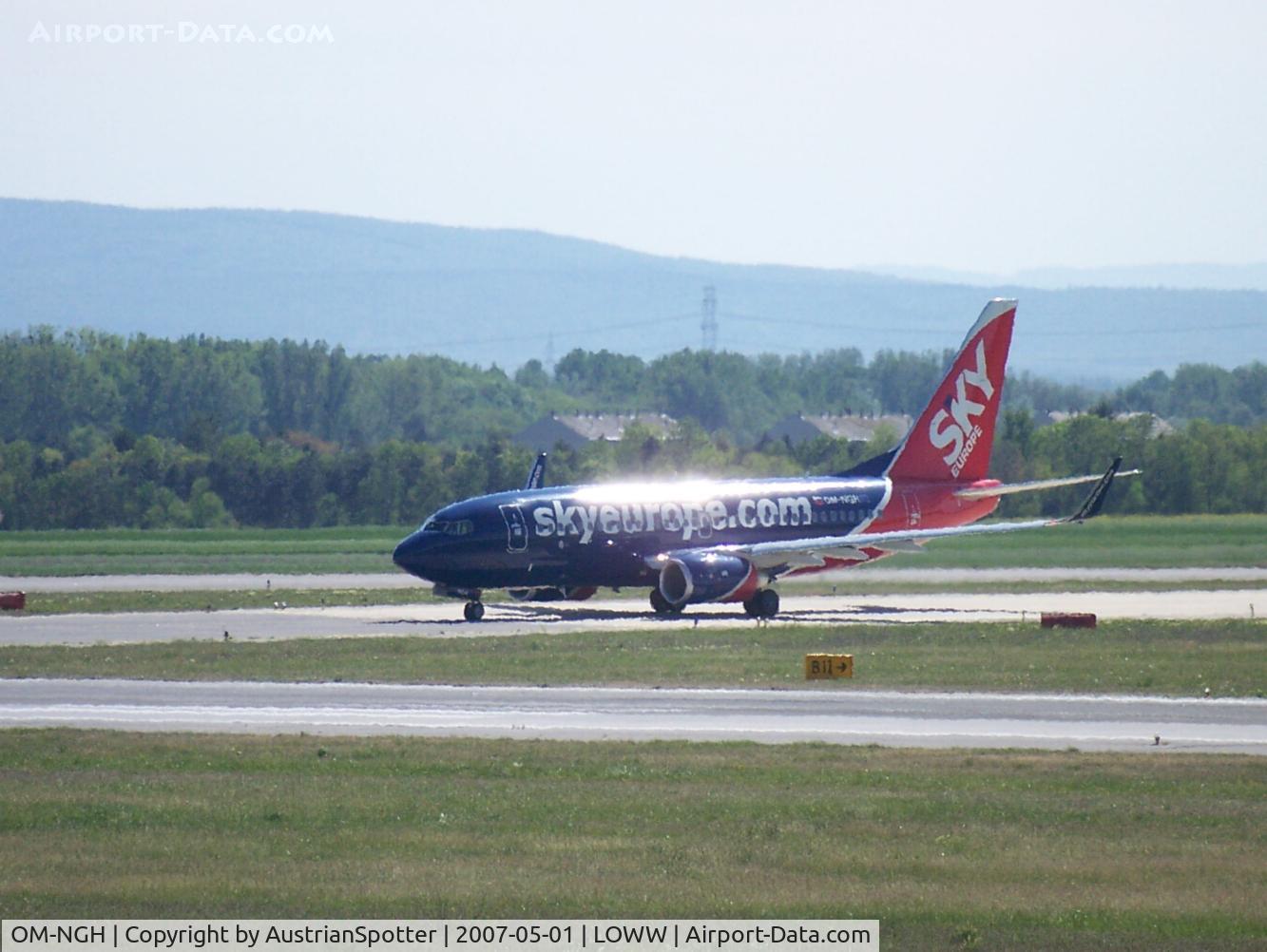 OM-NGH, 2007 Boeing 737-76N C/N 34754, Sky Europe