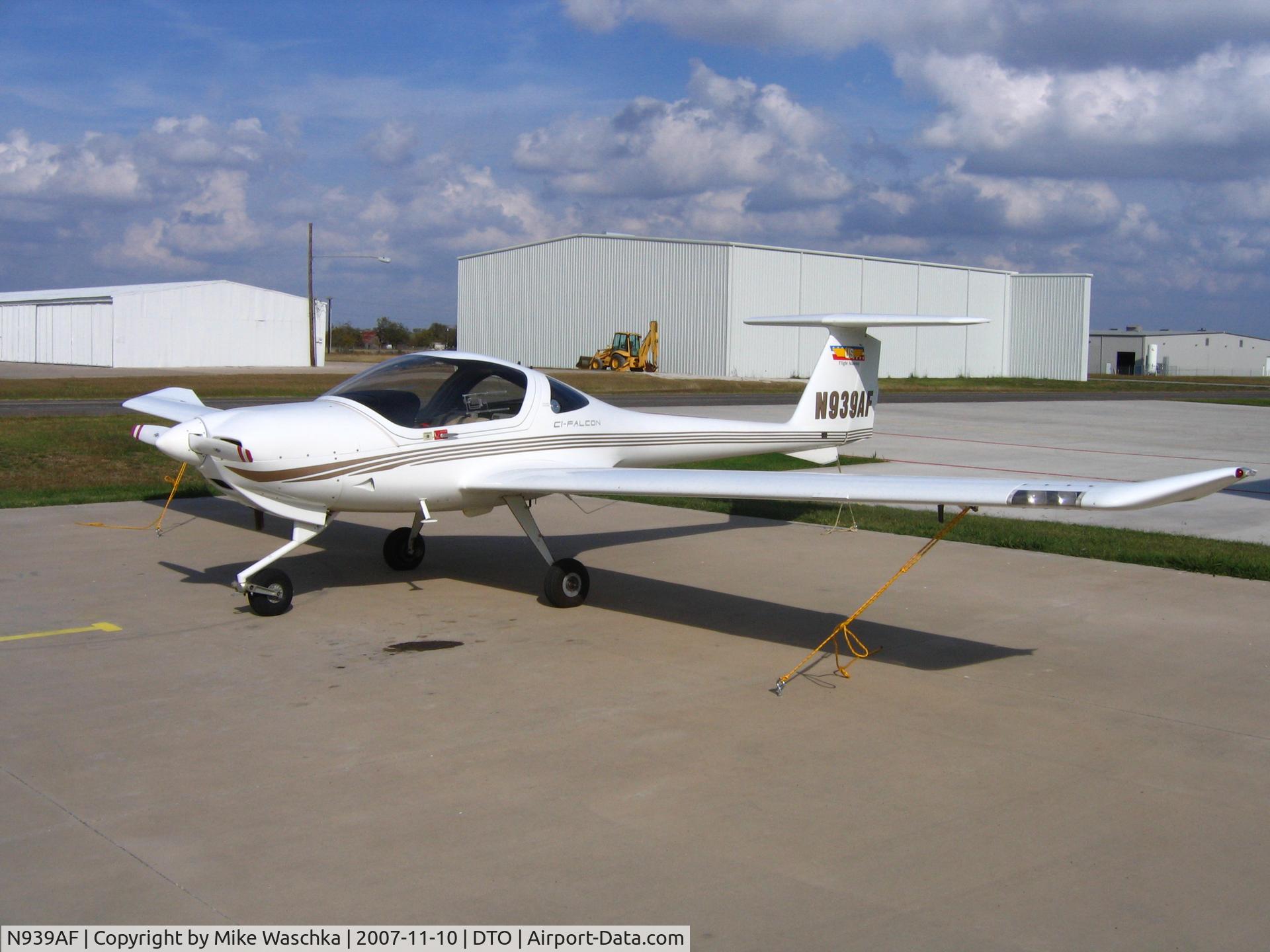N939AF, 2003 Diamond DA-20C-1 Eclipse C/N C0208, Diamond DA20
