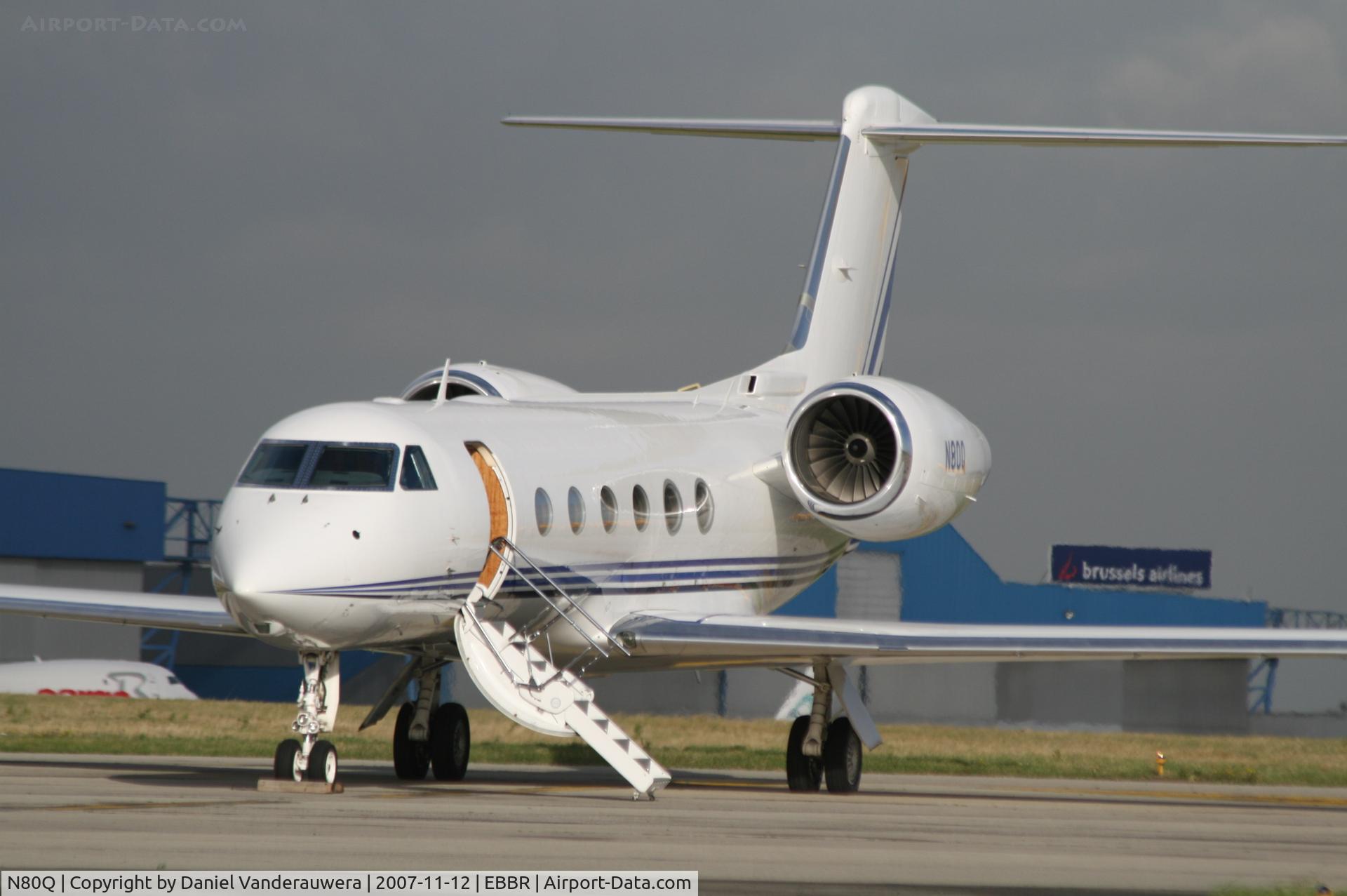 N80Q, 2005 Gulfstream Aerospace GIV-X (G450) C/N 4012, ABELAG apron