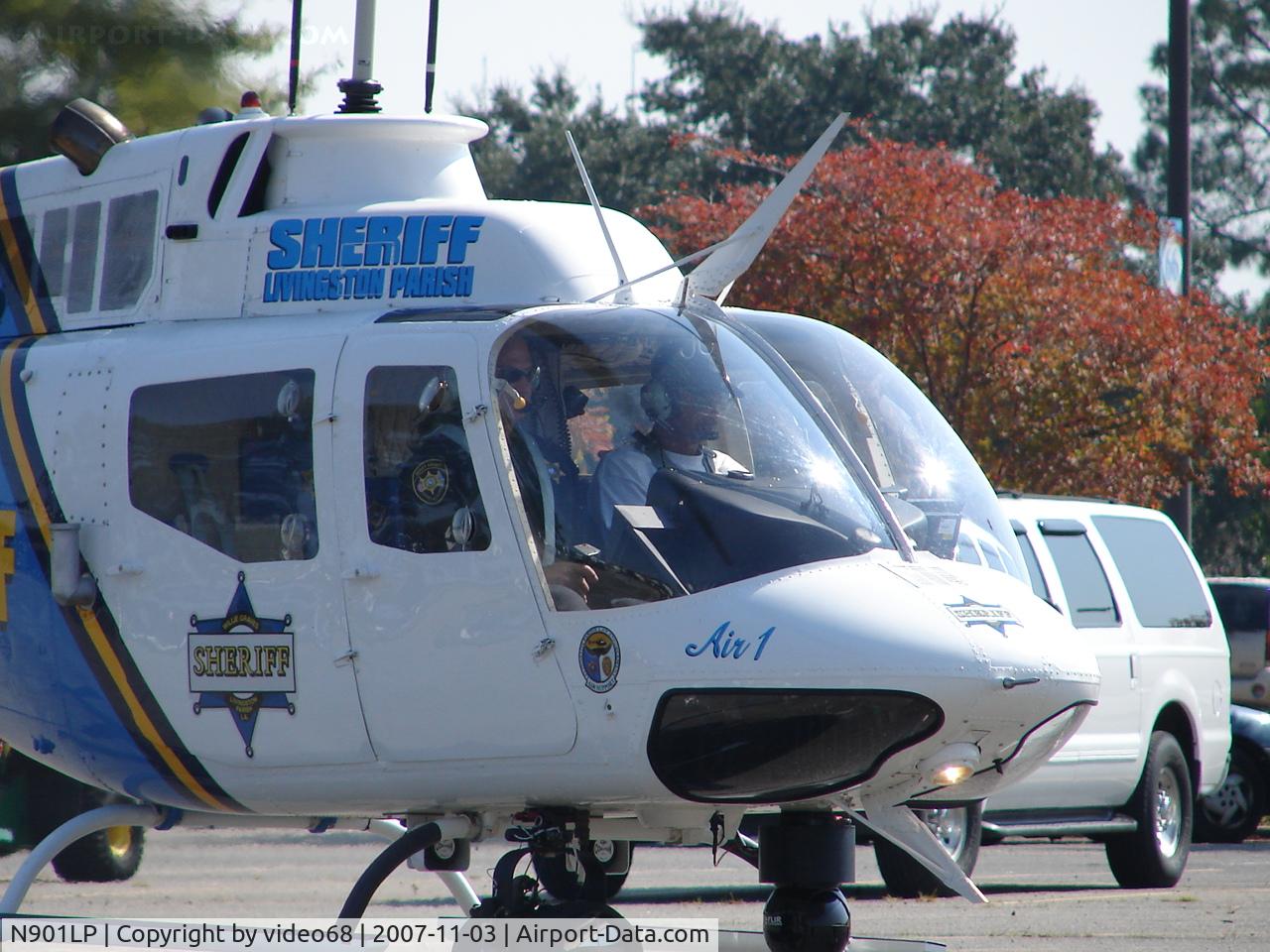 N901LP, Bell OH-58 C/N 69-16356, At Cortana Mall in Baton Rouge, LA