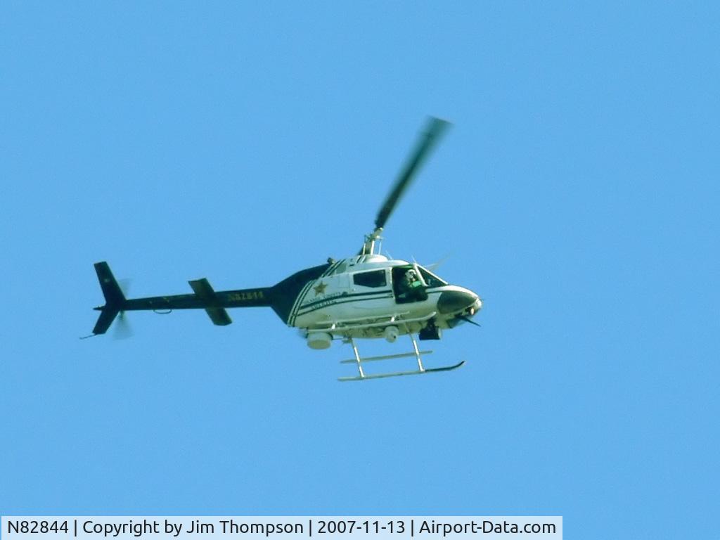 N82844, 1970 Bell OH-58C Kiowa C/N 40983, f/2.8 1/320 sec. 420mm Panasonic Lumix FZ30