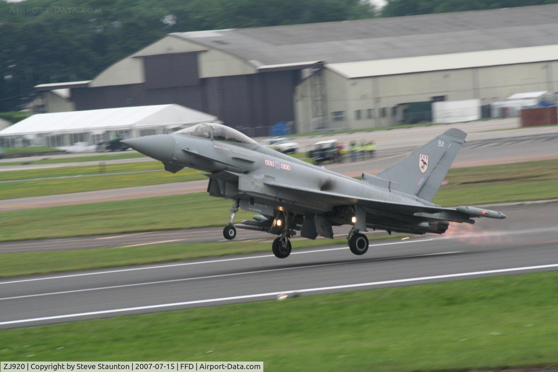 ZJ920, 2005 Eurofighter EF-2000 Typhoon FGR4 C/N 0067/BS011, Royal International Air Tattoo 2007