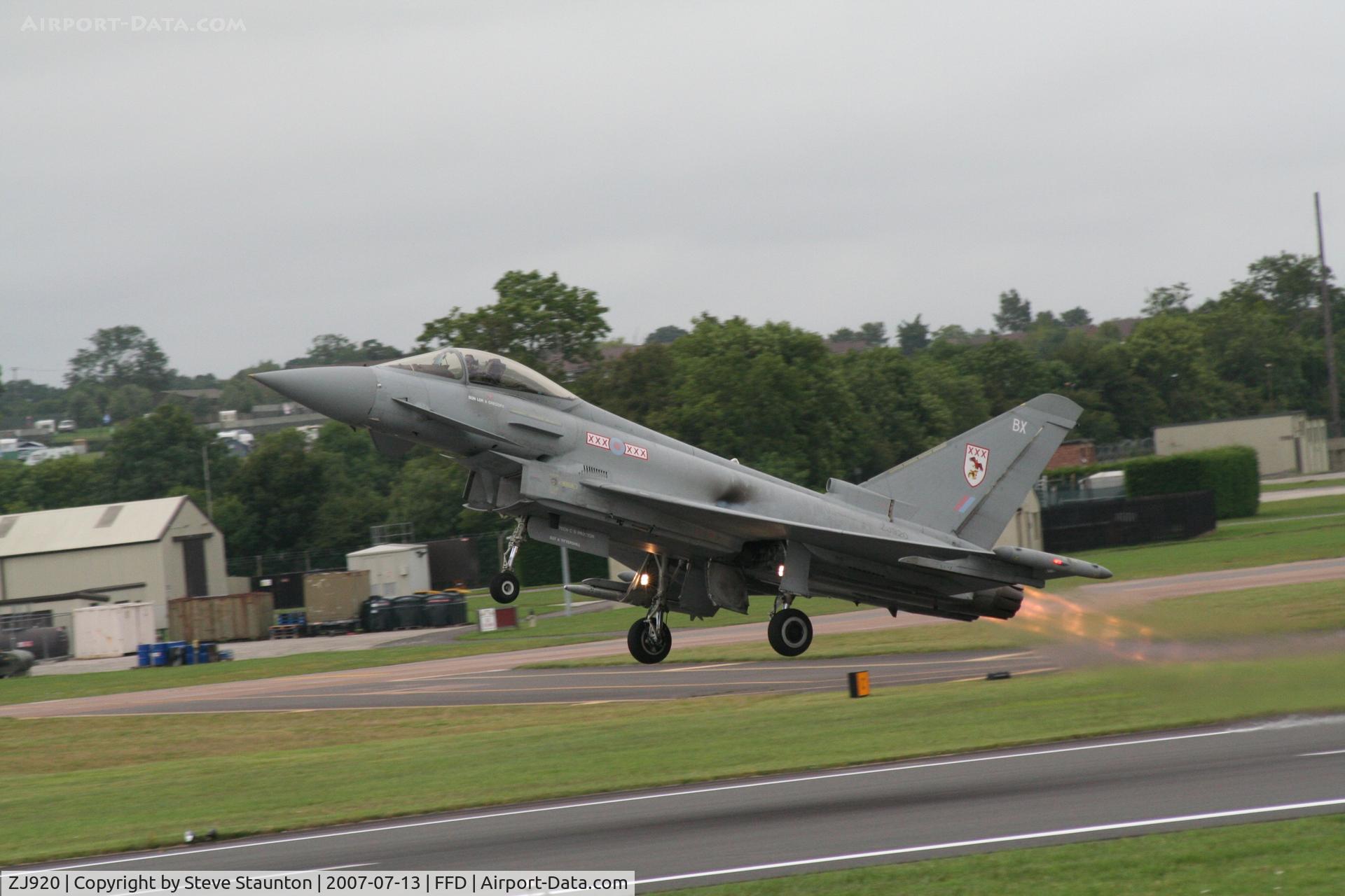 ZJ920, 2005 Eurofighter EF-2000 Typhoon FGR4 C/N 0067/BS011, Royal International Air Tattoo 2007