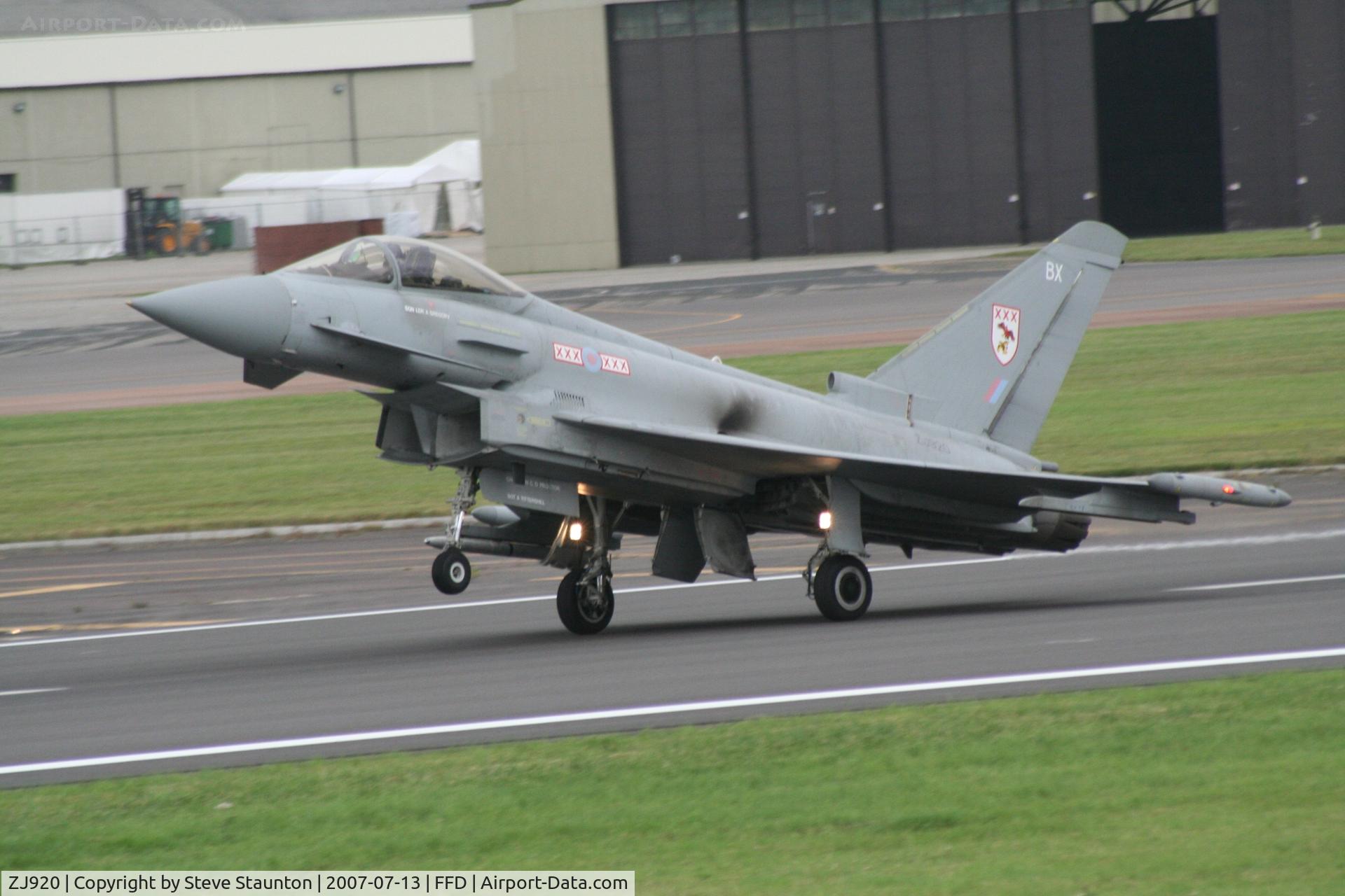 ZJ920, 2005 Eurofighter EF-2000 Typhoon FGR4 C/N 0067/BS011, Royal International Air Tattoo 2007