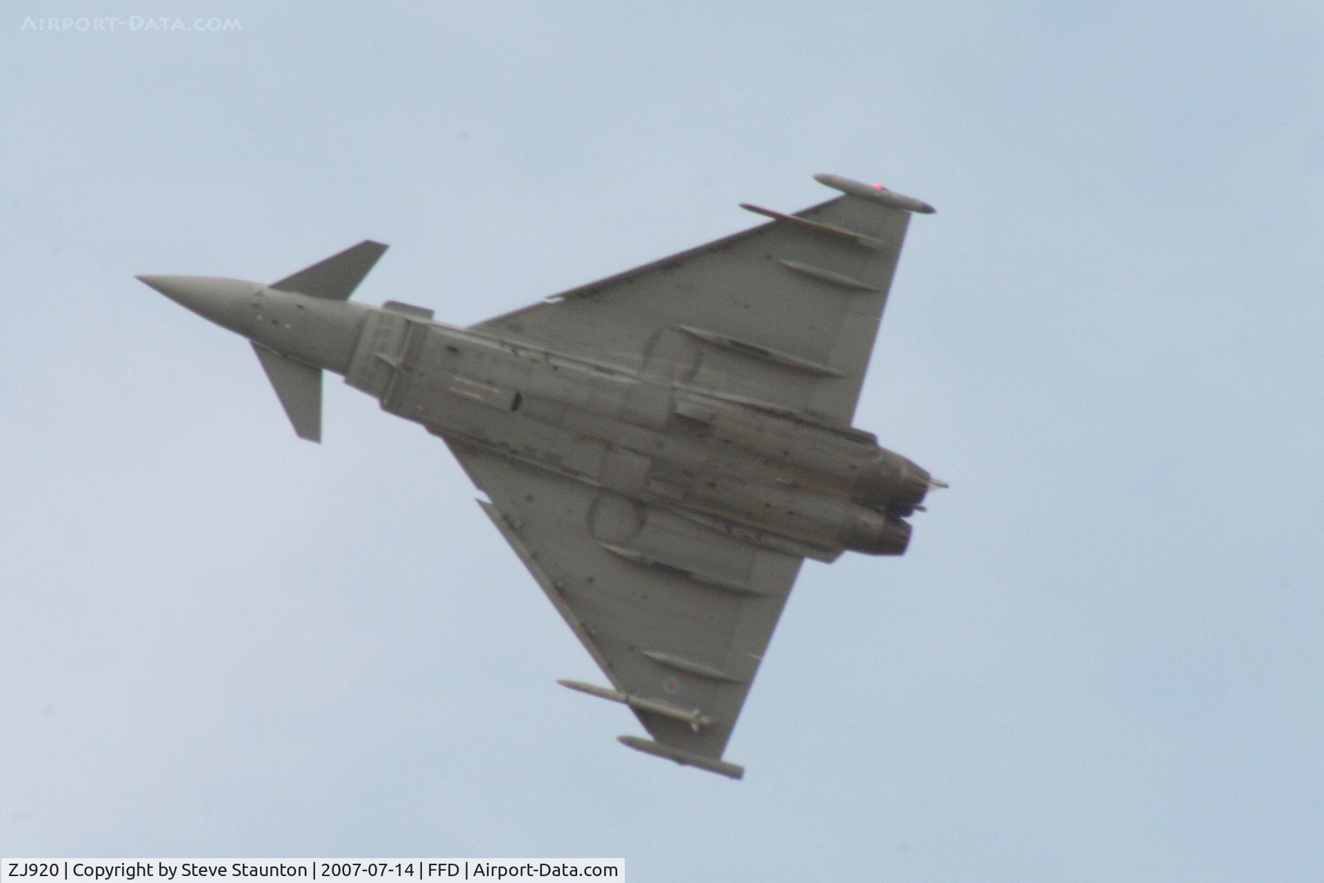 ZJ920, 2005 Eurofighter EF-2000 Typhoon FGR4 C/N 0067/BS011, Royal International Air Tattoo 2007