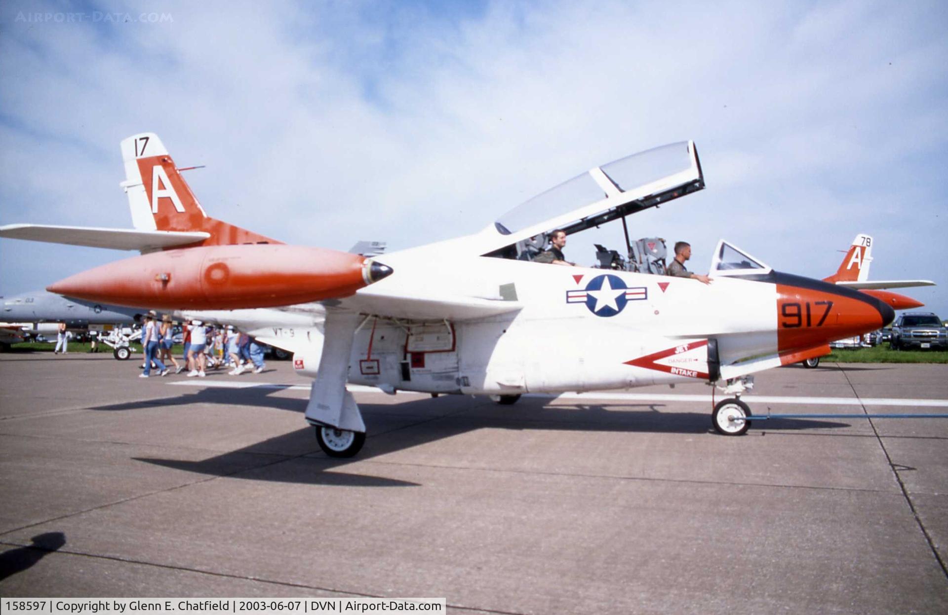 158597, Rockwell T-2C Buckeye C/N 346-23, T-2C at the Quad Cities Air Show