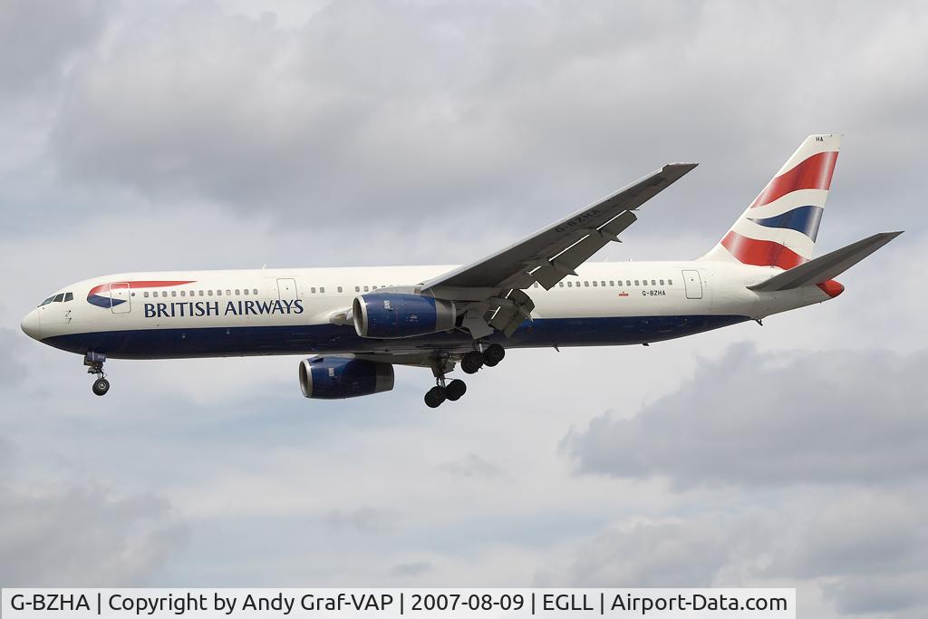 G-BZHA, 1998 Boeing 767-336 C/N 29230, British Airways 767-300