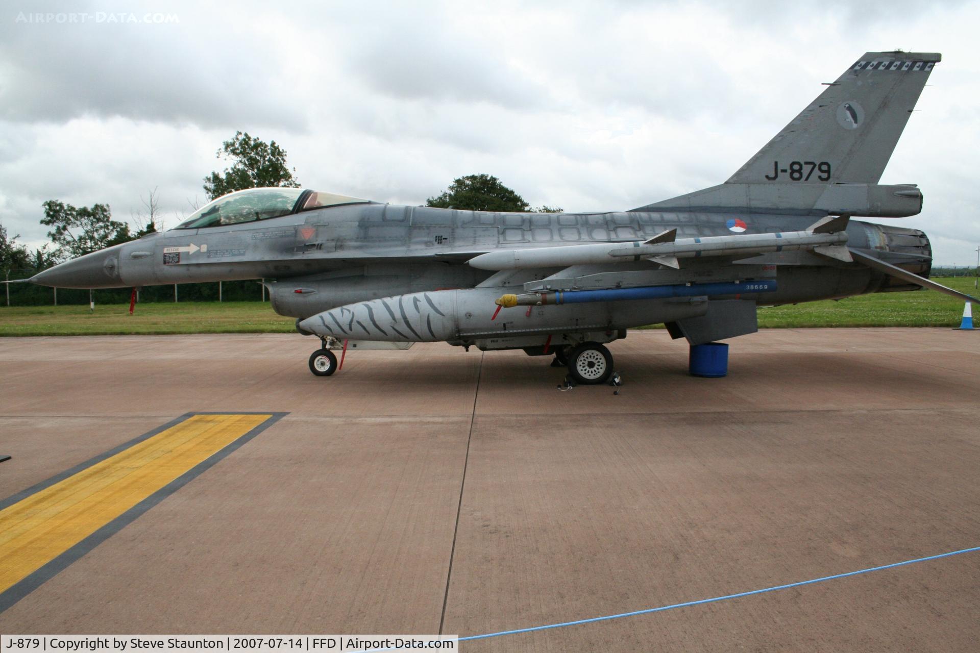 J-879, Fokker F-16A Fighting Falcon C/N 6D-96, Royal International Air Tattoo 2007