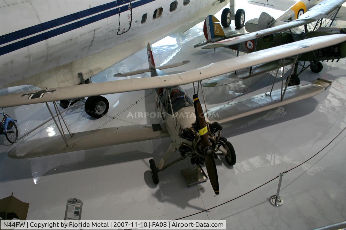 N44FW, Focke-Wulf Fw-44J Stieglitz C/N 138, FW44
