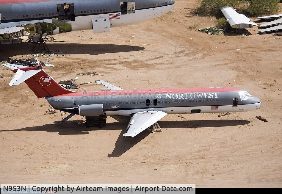 N953N, 1967 Douglas DC-9-31 C/N 47083, In the boneyard