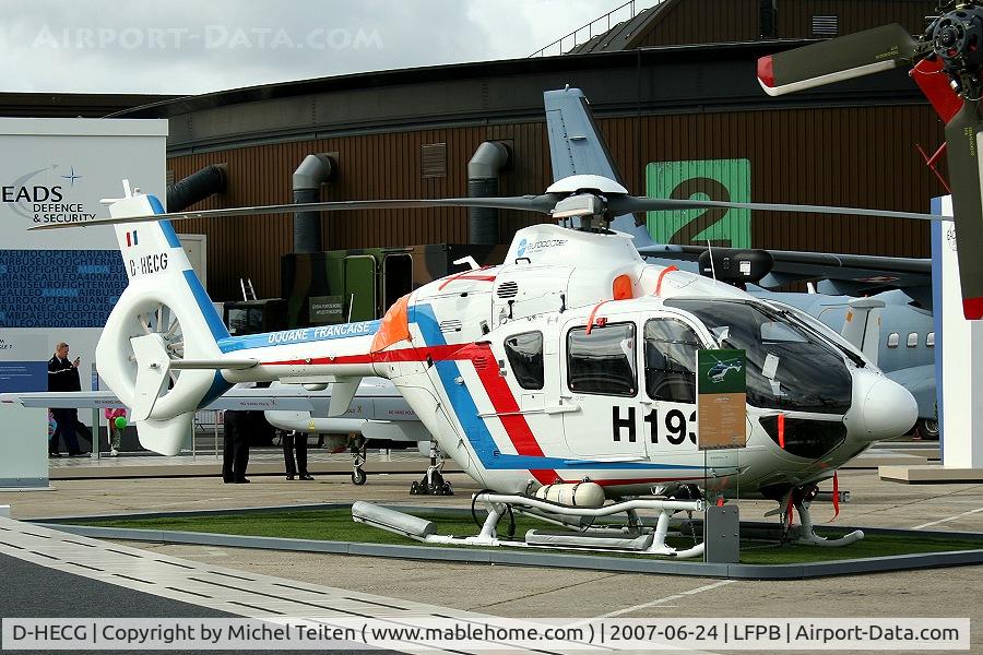 D-HECG, 2007 Eurocopter EC-135P-1 C/N 0551, wearing the french customs service (Douanes francaises) colors at the 2007 Paris Airshow