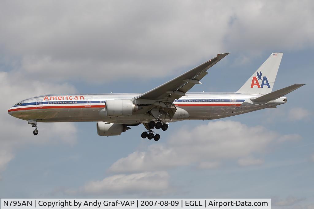 N795AN, 2000 Boeing 777-223 C/N 30257, American Airlines 777-200