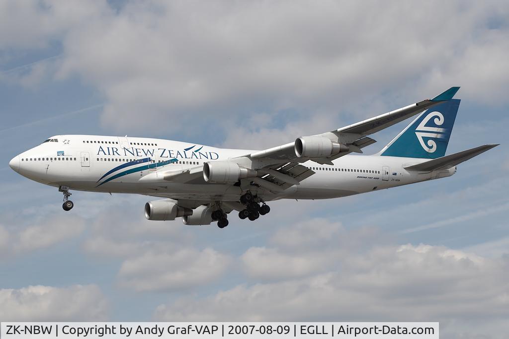 ZK-NBW, 1999 Boeing 747-419BDS(F) C/N 29375, Air New Zealand 747-400