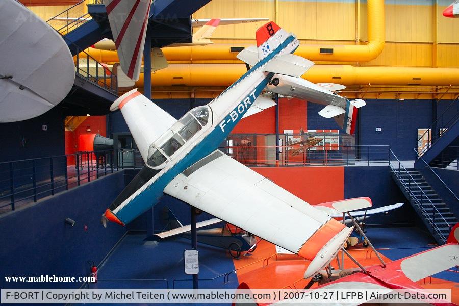 F-BORT, Zlín Z-326 Trener Master C/N 923, Musee de l'Air et de l'Espace (Air and Space Museum)