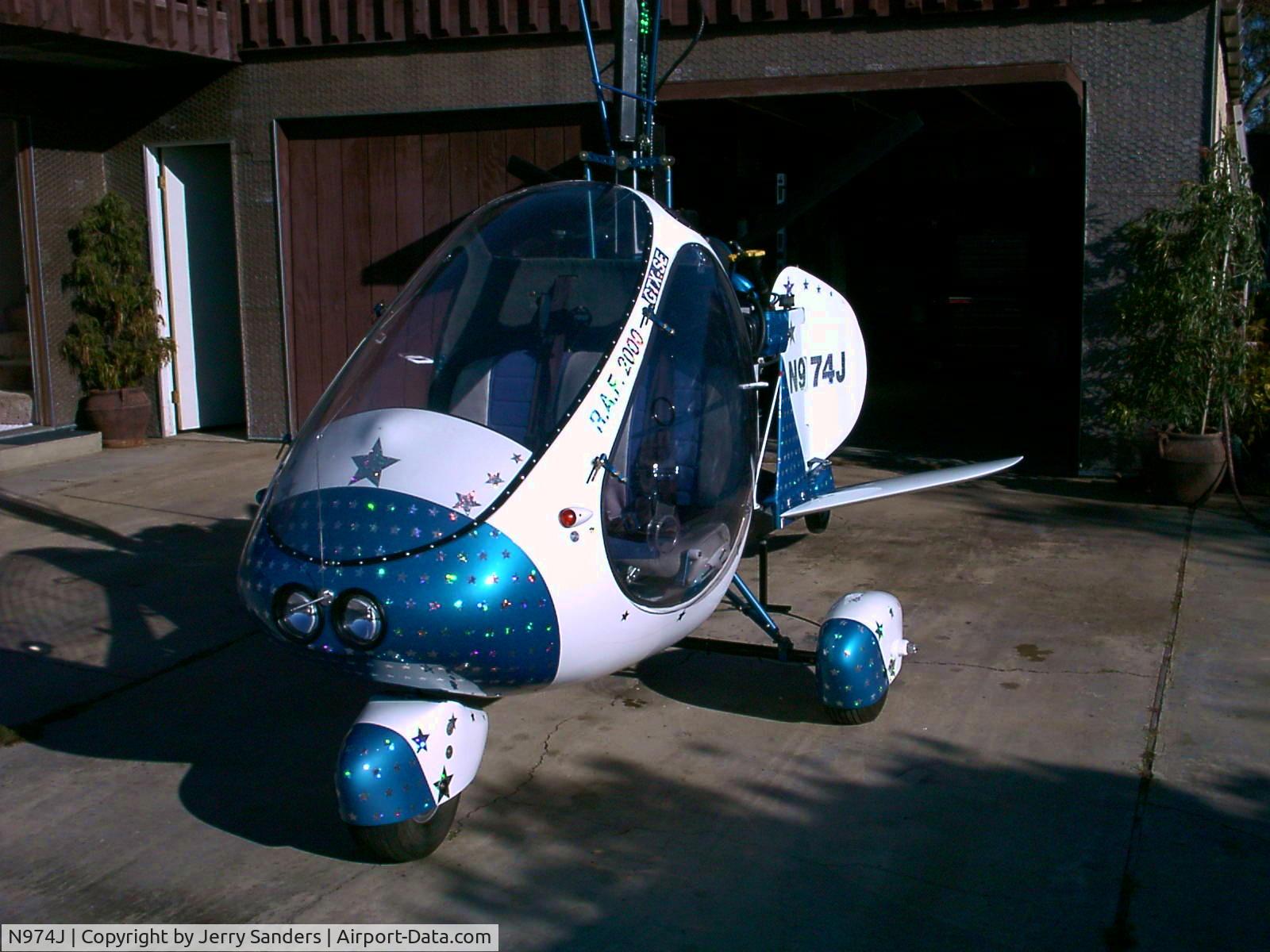 N974J, 2001 RAF Marketing (UMRTC Eben Mocke) 2000 C/N H2-96-7-246, The Bird