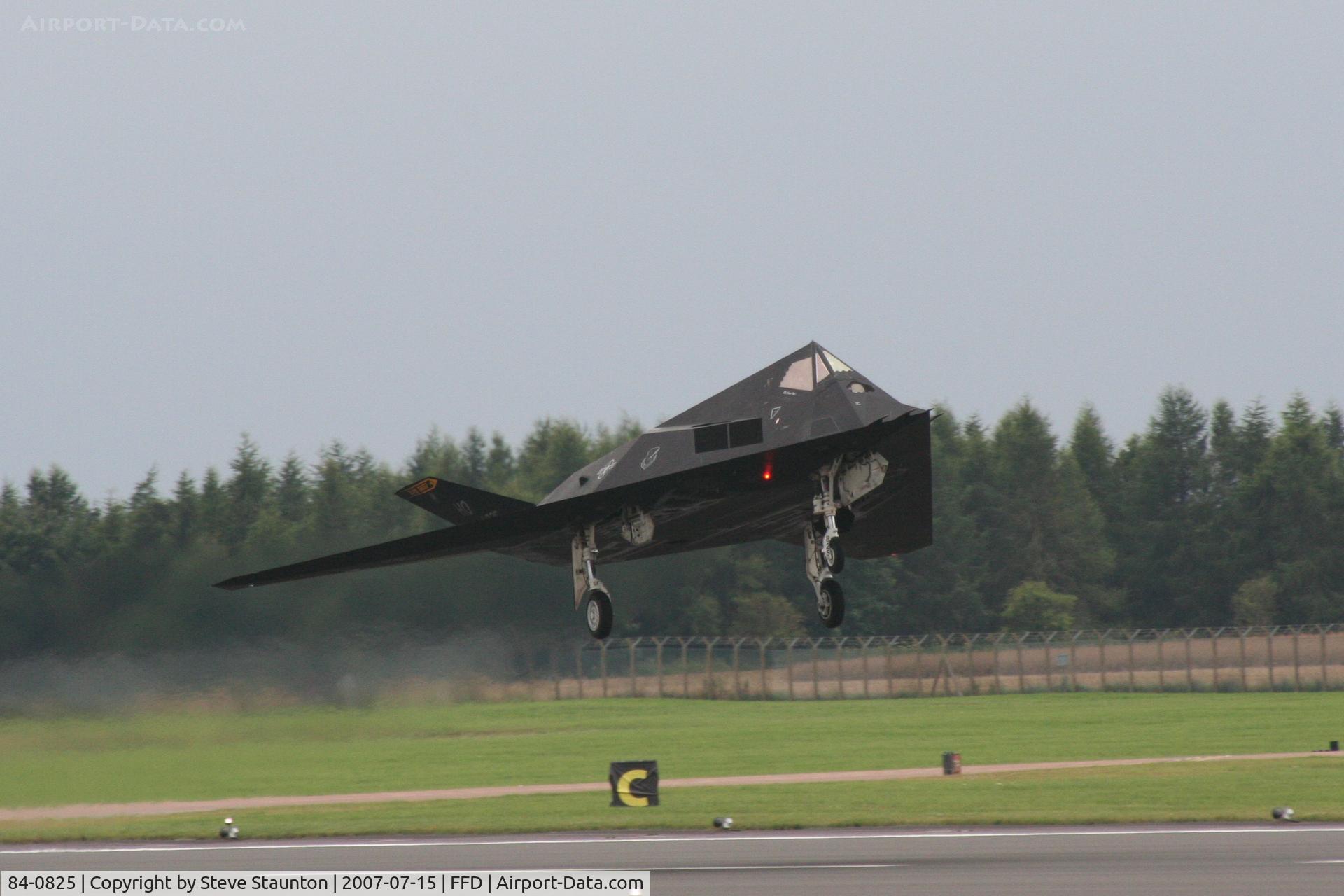 84-0825, 1984 Lockheed F-117A Nighthawk C/N A.4039, Royal International Air Tattoo 2007