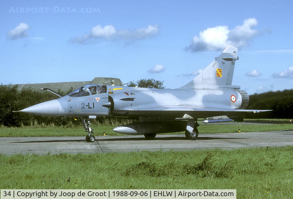34, Dassault Mirage 2000C C/N 140, In September 1988 a couple of French Mirage 2000s came in for a lunch stop. These aircraft are not often seen in the Netherlands.