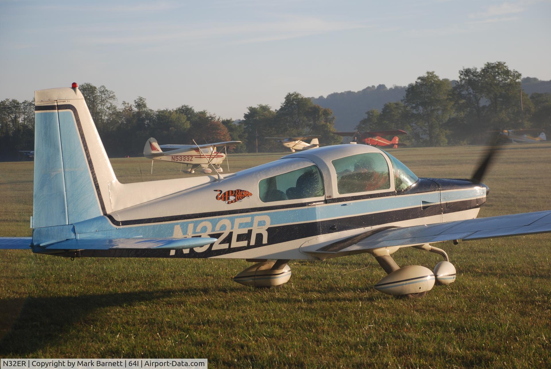 N32ER, 1978 Grumman American AA-5B Tiger C/N AA5B0905, 32ER at Lee Bottom, Indiana Fly-in