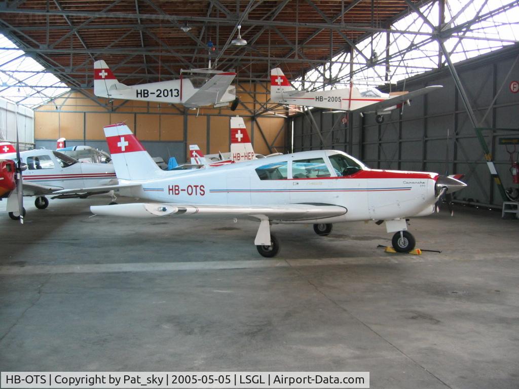 HB-OTS, 1960 Piper PA-24-250 Comanche C/N 24-2320, In Lausanne airport Hangars
