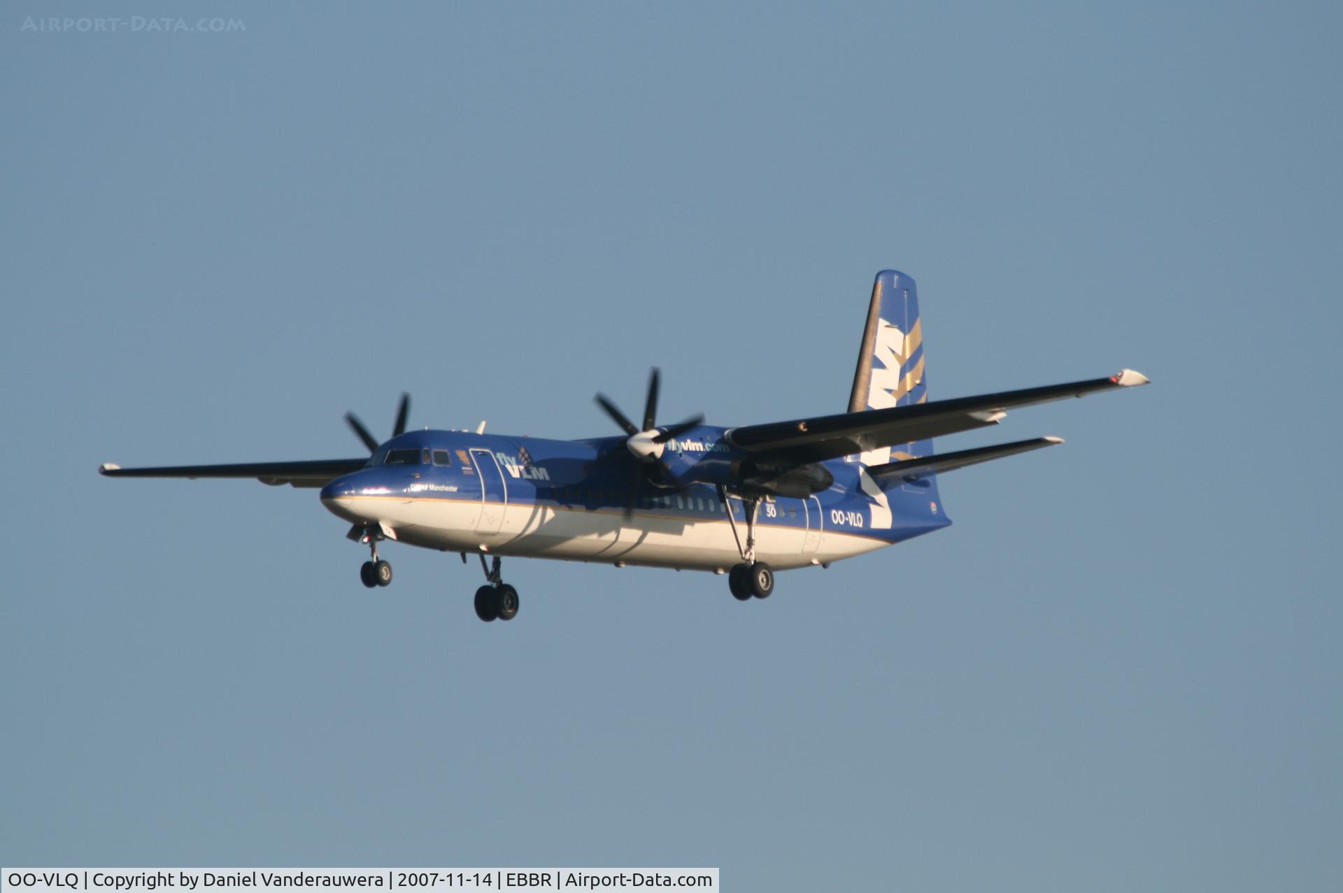 OO-VLQ, 1989 Fokker 50 C/N 20159, arrival of flight VG152 to rwy 25L