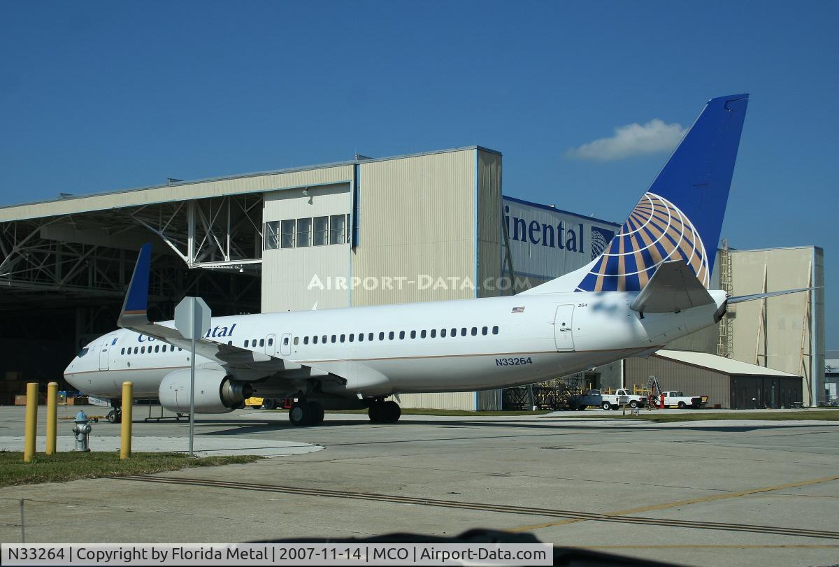 N33264, 2001 Boeing 737-824 C/N 31584, Continental