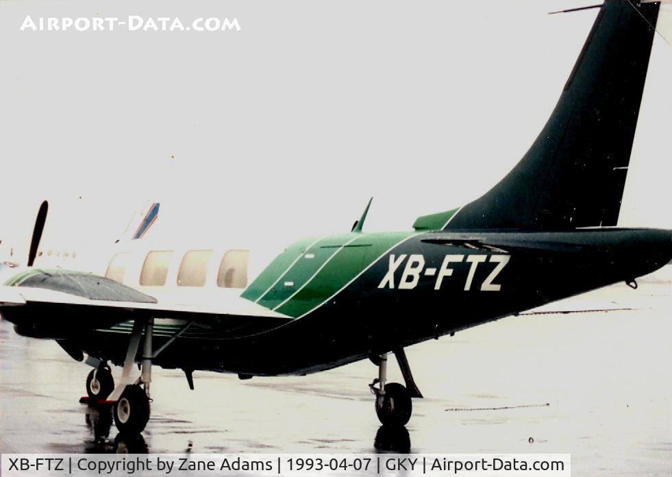 XB-FTZ, Piper PA-60 Aerostar C/N Not found XB-FTZ, On the ramp at Arlington Municipal