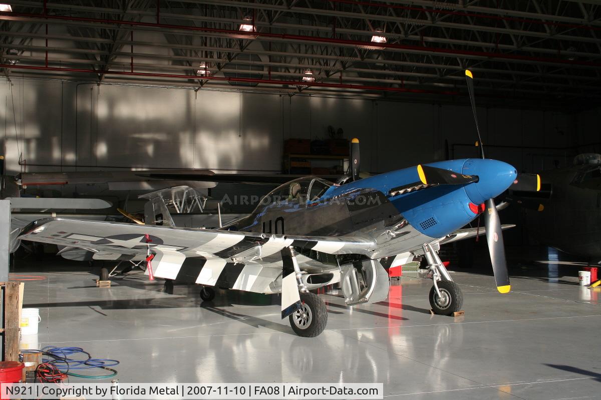 N921, 1945 North American P-51D Mustang C/N 124-48260 (45-11507), P-51D Cripes A'Mighty