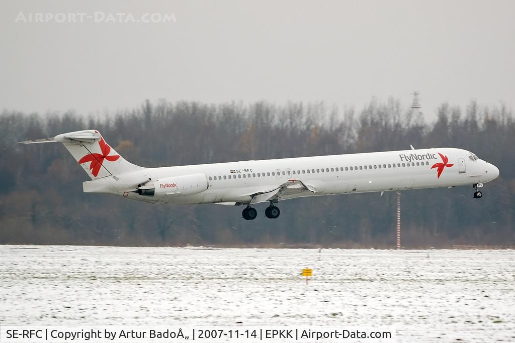 SE-RFC, 1990 McDonnell Douglas MD-82 (DC-9-82) C/N 49900/1765, FlyNordic