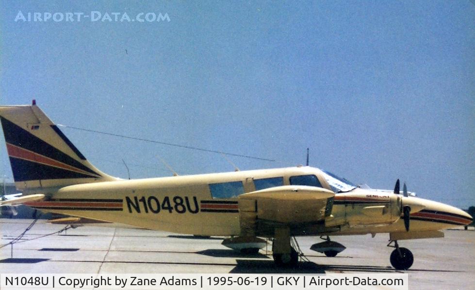 N1048U, 1971 Piper PA-34-200 C/N 34-7250032, At Arlington Municipal