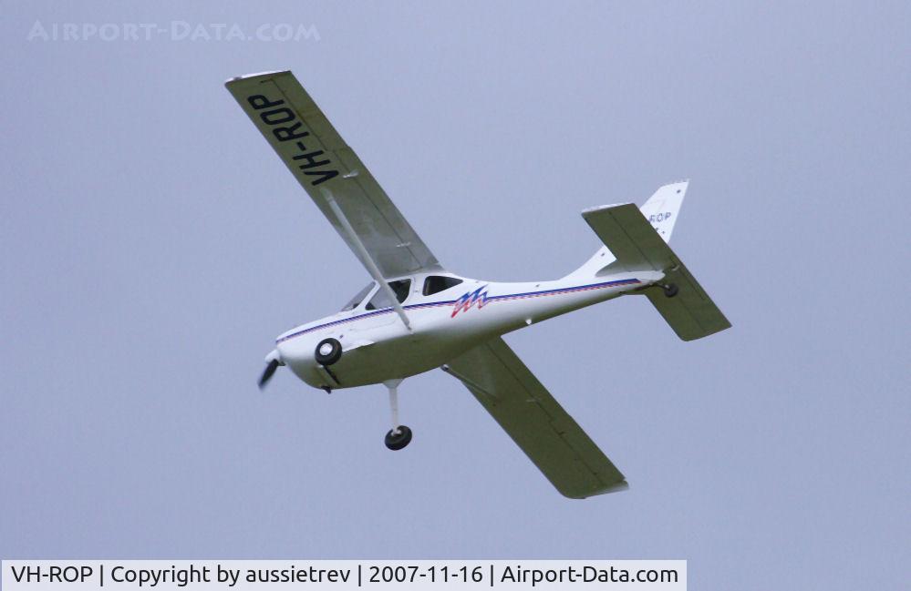 VH-ROP, 1998 Stoddard-Hamilton Glastar C/N N384, Banking turn at very low level over my paddock, not much over tree top height