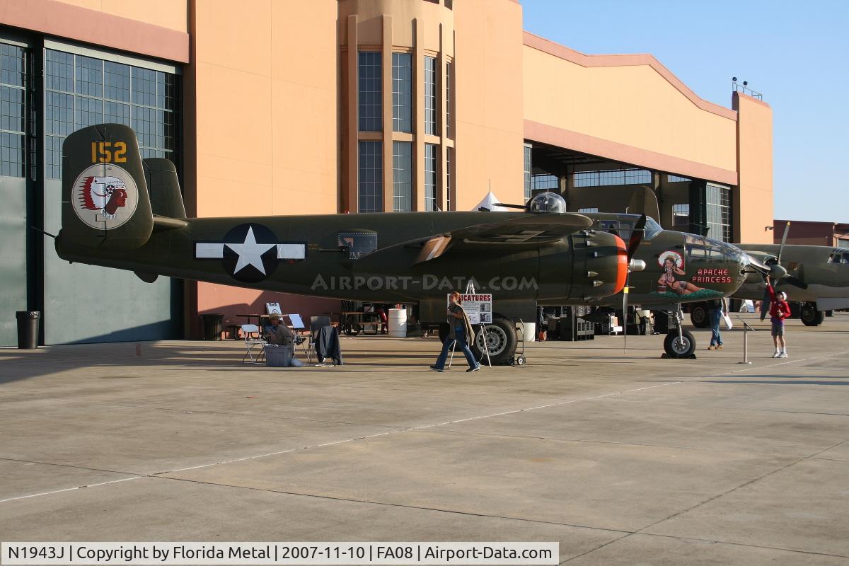 N1943J, 1943 North American B-25N Mitchell C/N 108-35072, Apache Princess