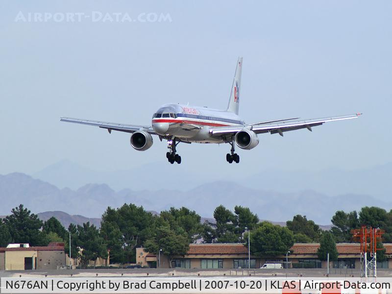 N676AN, 1998 Boeing 757-223 C/N 29426, American Airlines / 1998 Boeing 757-223