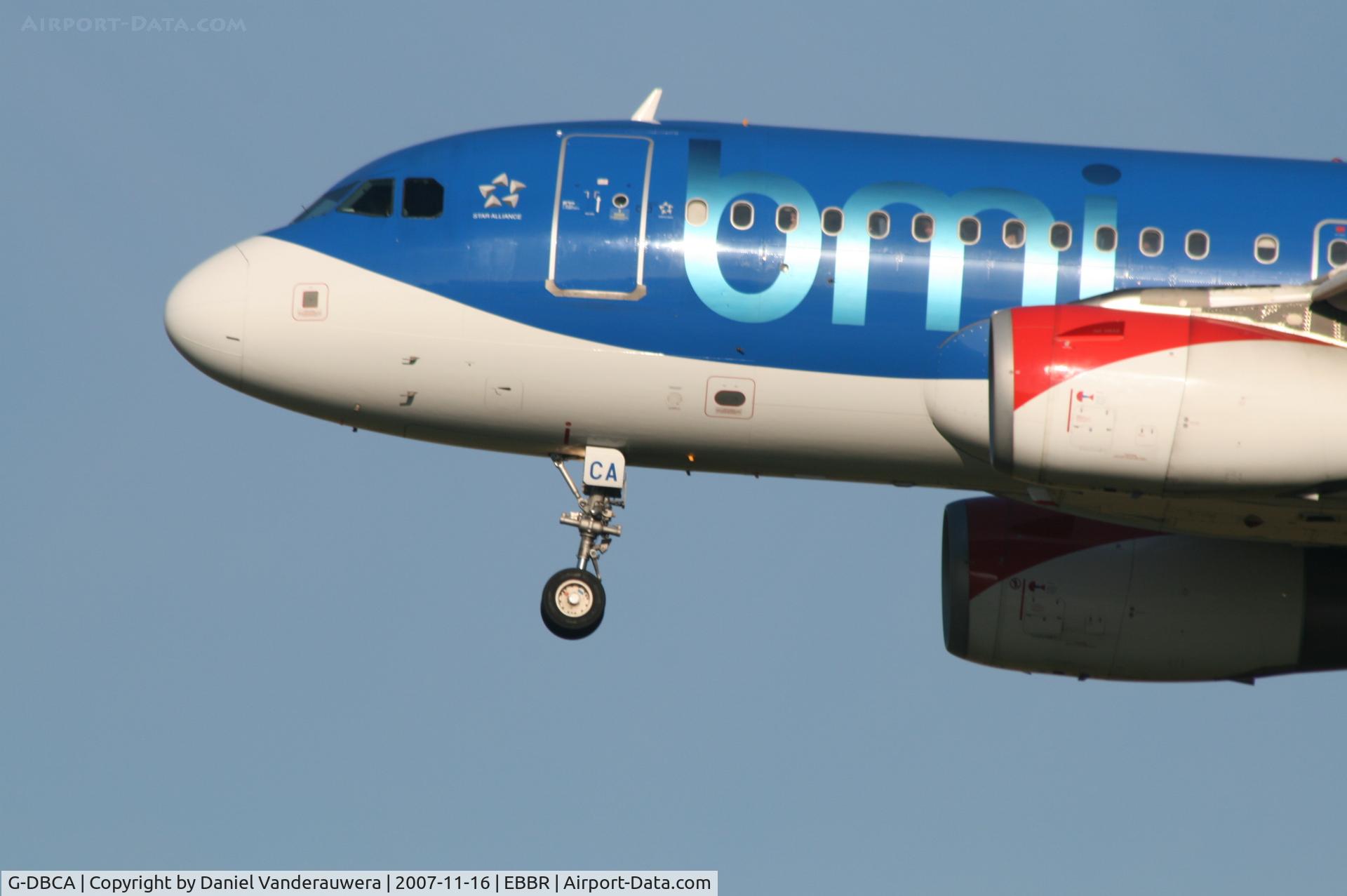 G-DBCA, 2004 Airbus A319-131 C/N 2098, flight BD145 is descending to rwy 25L