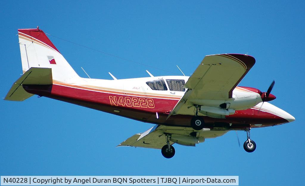 N40228, 1973 Piper PA-23-250 C/N 27-7305027, landing at bqn