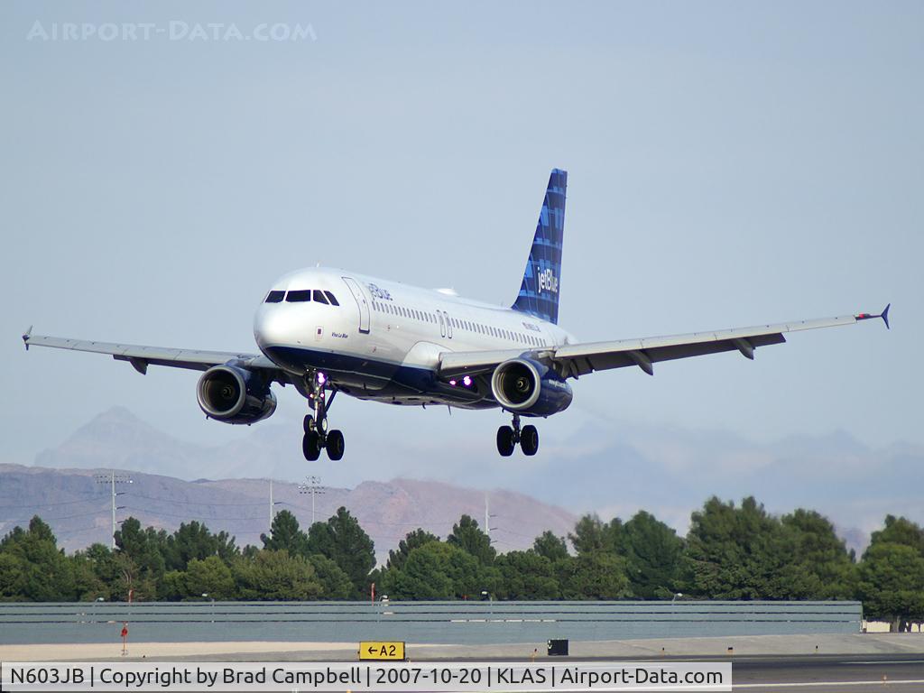N603JB, 2005 Airbus A320-232 C/N 2352, jetBlue Airways - 'Viva La Blue' / 2005 Airbus A320-232
